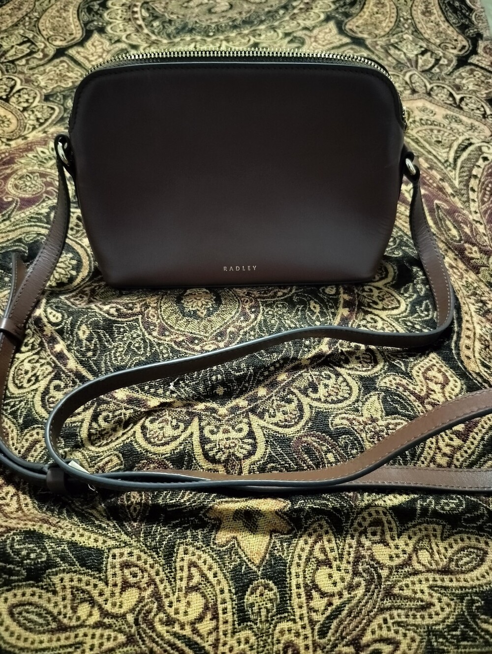 Radley London Bow Street Small Leather Crossbody Bag - Like New! - Picture 8 of 11